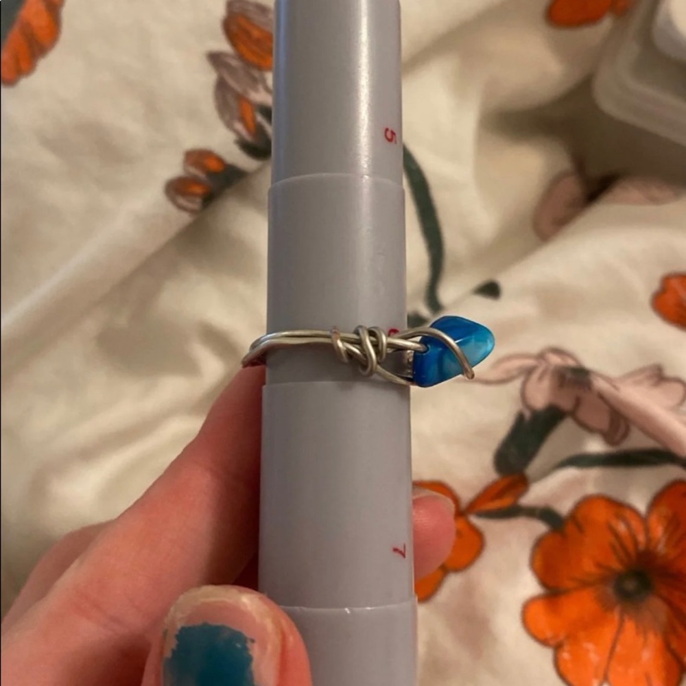 wire ring - Picture 2 of 4